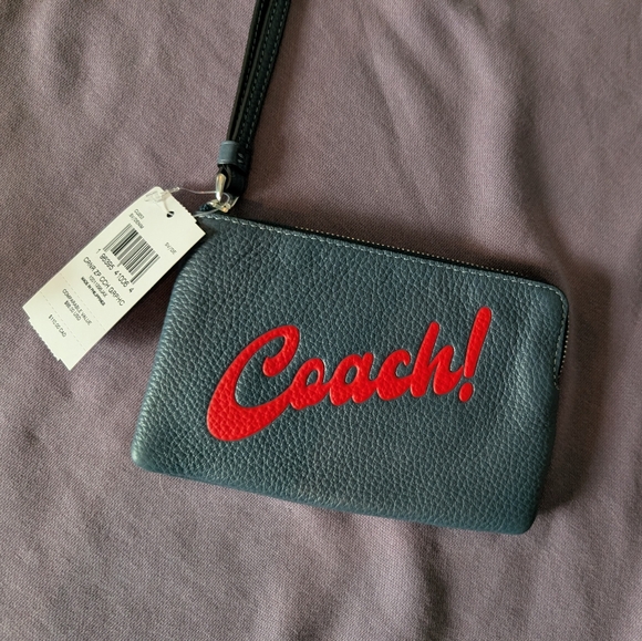 Coach Handbags - Nwt Coach Corner Zip Wristlet
